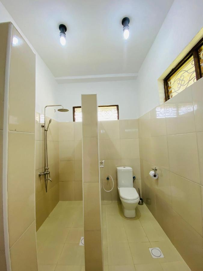 Habibis Bottle House Bed & Breakfast Nungwi Bagian luar foto